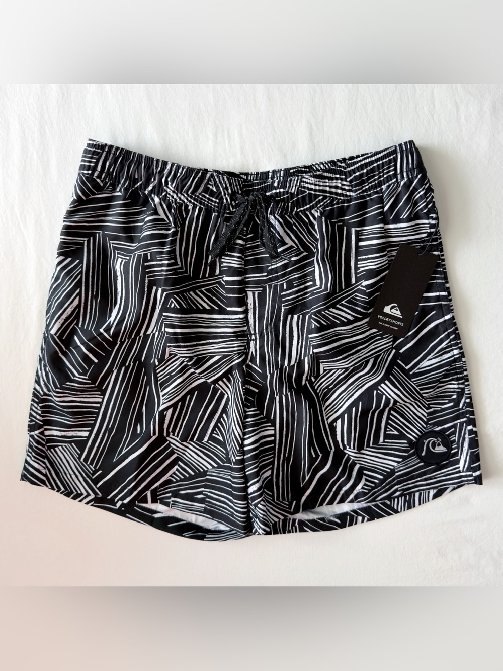 Quicksilver Volley Shorts Bamboo Swim Shorts Trunks Mens Medium Black White